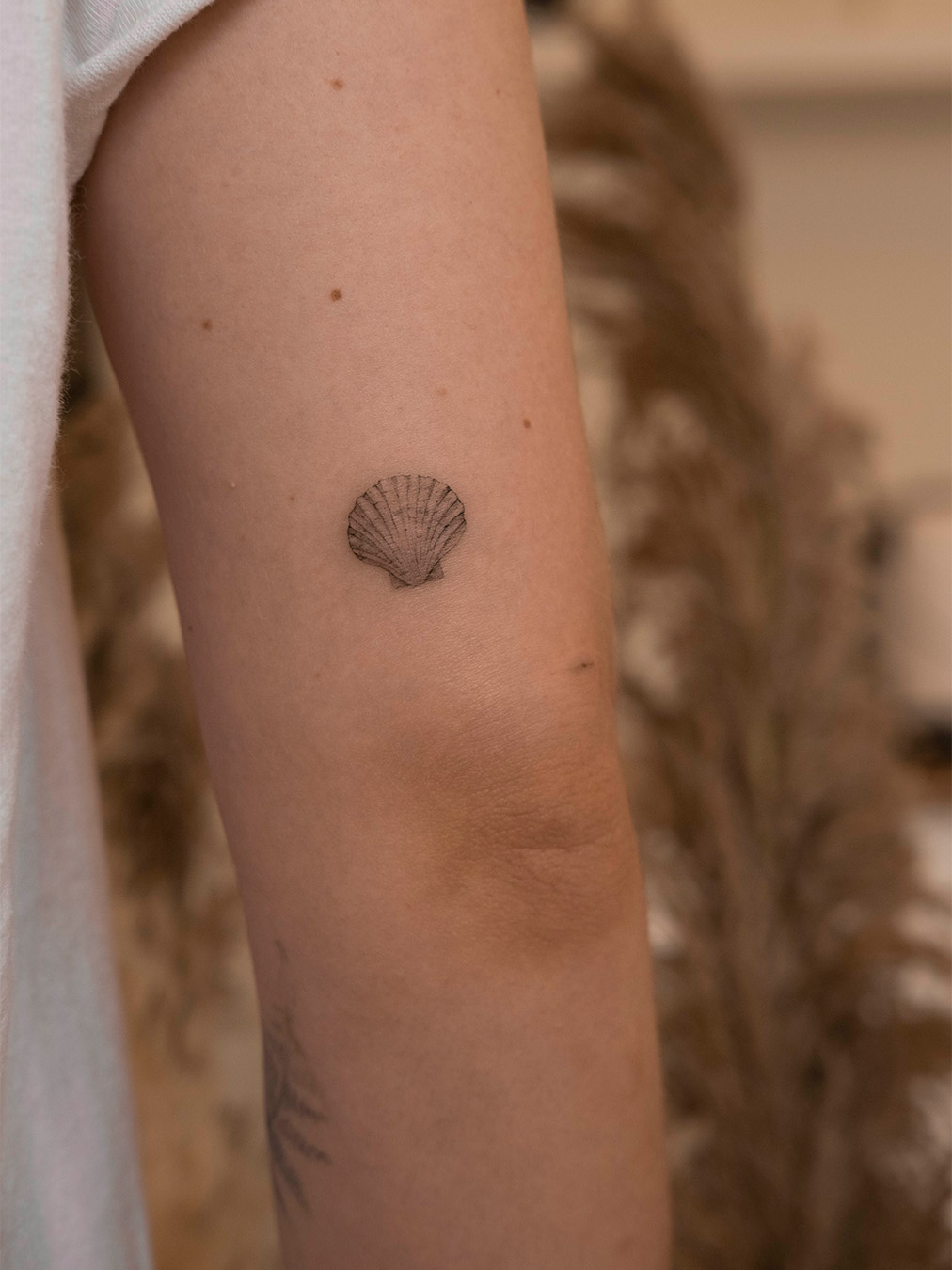 Izabela Zbiciak - tattoo artist Warszawa